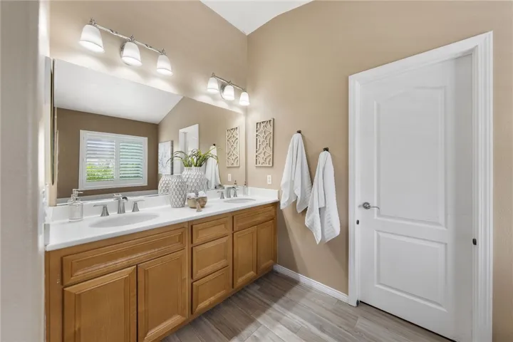 Primary bath