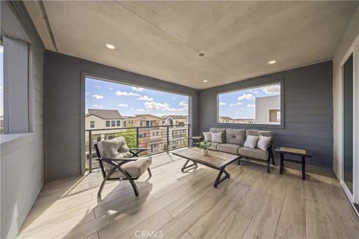 203 Abacus, Irvine, California 92618