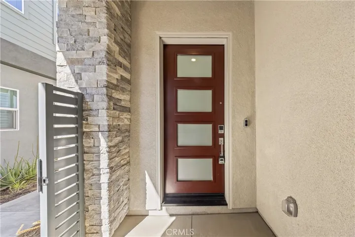 203 Abacus, Irvine, California 92618