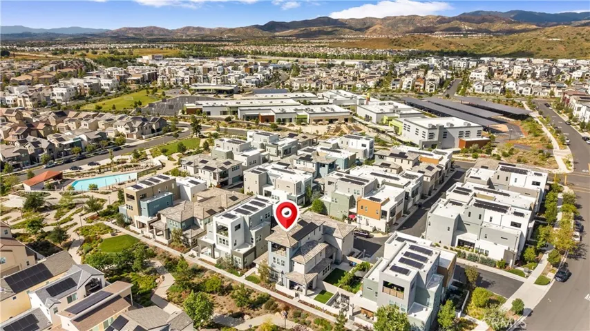 203 Abacus, Irvine, California 92618
