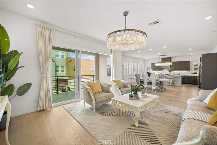 203 Abacus, Irvine, California 92618