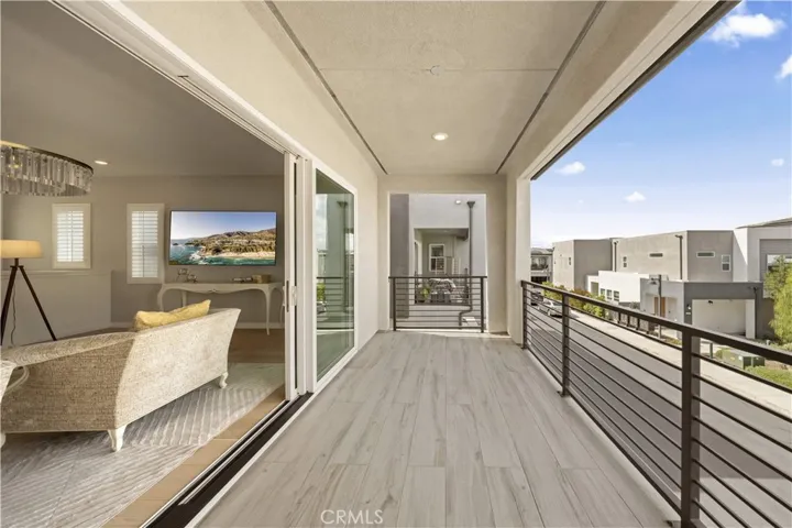 203 Abacus, Irvine, California 92618