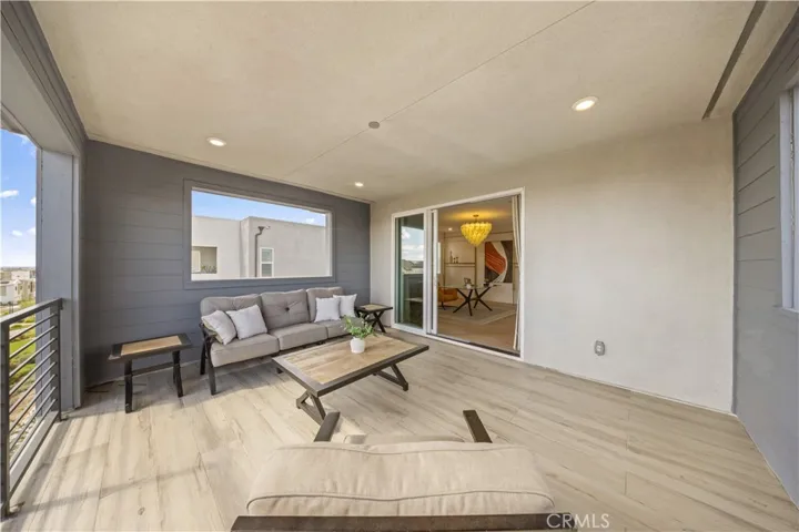 203 Abacus, Irvine, California 92618