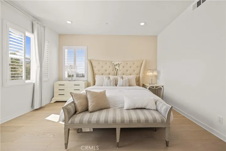 203 Abacus, Irvine, California 92618