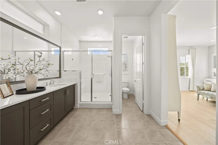 203 Abacus, Irvine, California 92618