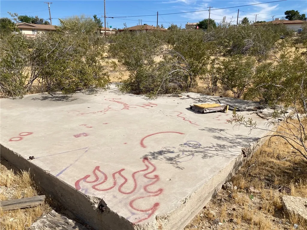 Closer view of the cement pad