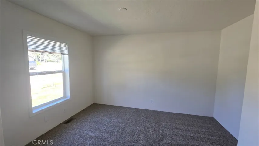 Den/Bonus room #3?