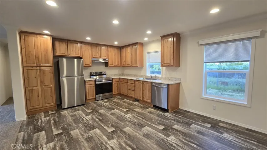 Kitchen & Dining Room