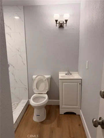 10255 California, South Gate, California 90280