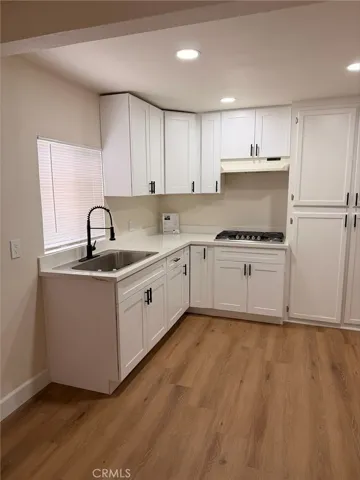 10255 California, South Gate, California 90280
