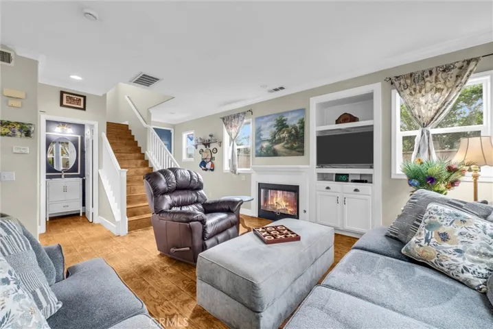 7969 Shadow Trails, Jurupa Valley, California 92509