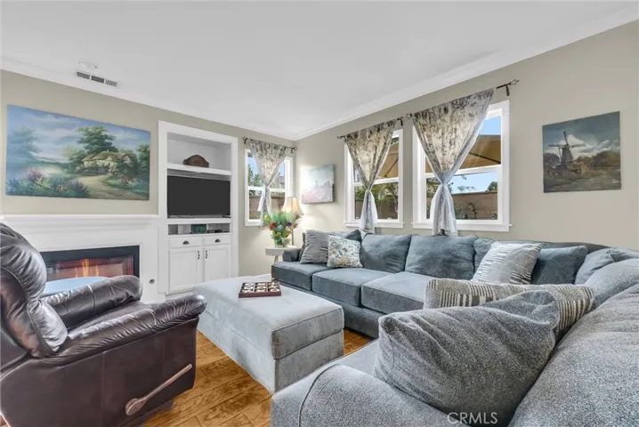 7969 Shadow Trails, Jurupa Valley, California 92509