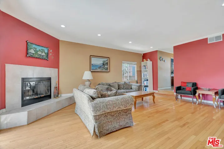 448 W 64th Street, Inglewood, California 90302