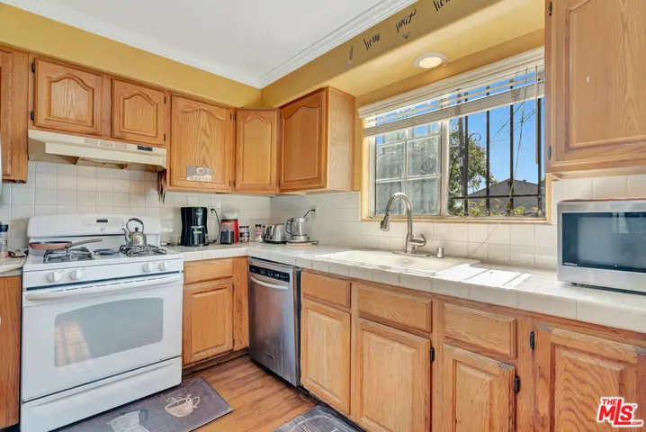 448 W 64th Street, Inglewood, California 90302