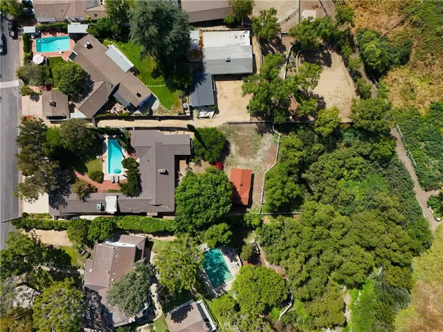19 Strawberry Lane, Rolling Hills Estates, California 90274