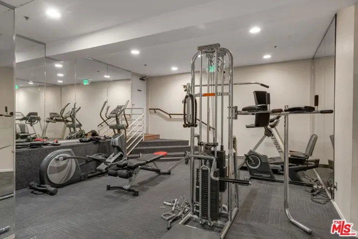 1722 Malcolm Avenue 304, Los Angeles, California 90024