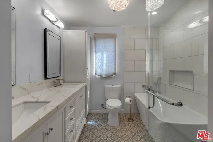 1722 Malcolm Avenue 304, Los Angeles, California 90024