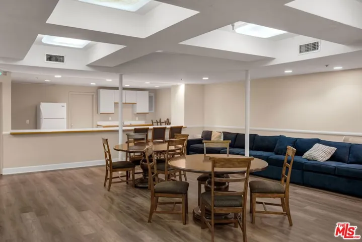 1722 Malcolm Avenue 304, Los Angeles, California 90024