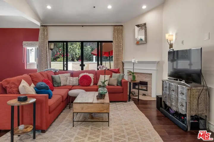 1722 Malcolm Avenue 304, Los Angeles, California 90024