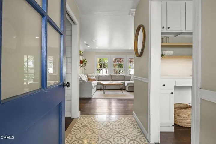 19-web-or-mls-SeaoroStudios-630Redwood06