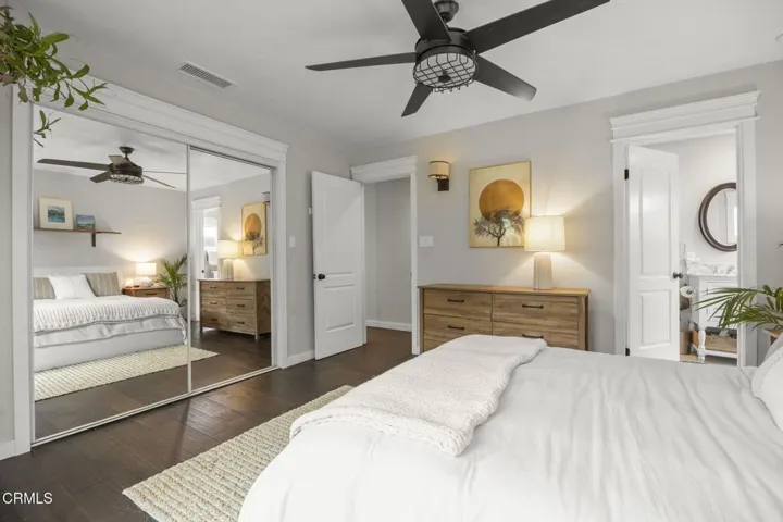 38-web-or-mls-SeaoroStudios-630Redwood03