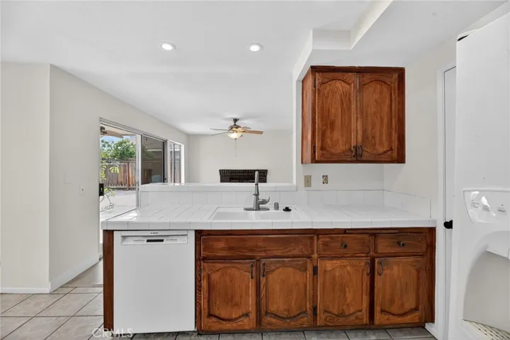 39602 Hearthstone Court, Murrieta, California 92562