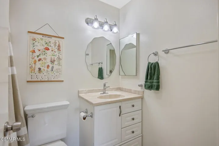 2647 La Paloma Cir Thousand-large-025-02