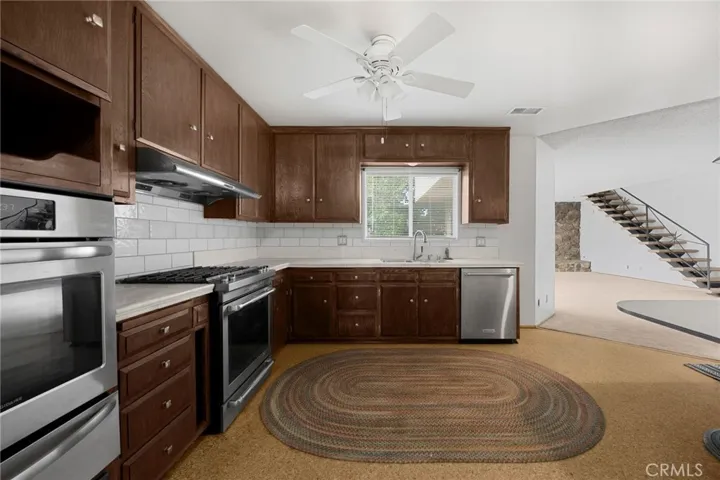 6149 Blackthorne, Lakewood, California 90712
