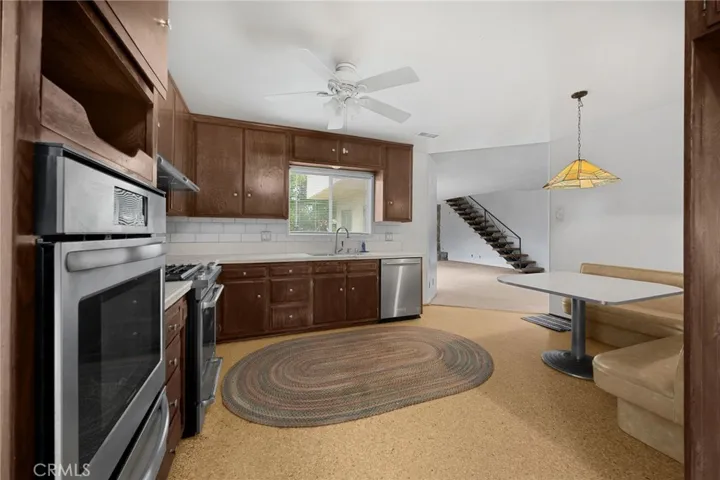 6149 Blackthorne, Lakewood, California 90712