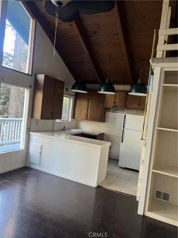 807 Sierra Vista, Twin Peaks, California 92391
