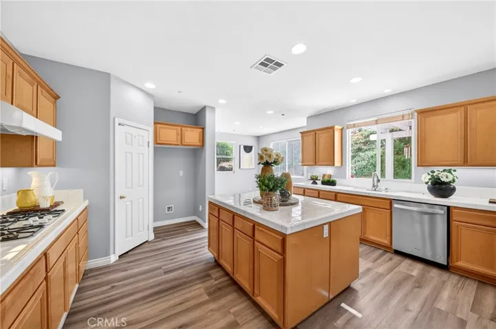 7097 Lawson Court, Highland, California 92346