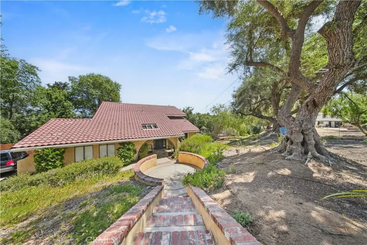 17007 Ranchero Road, Riverside, California 92504