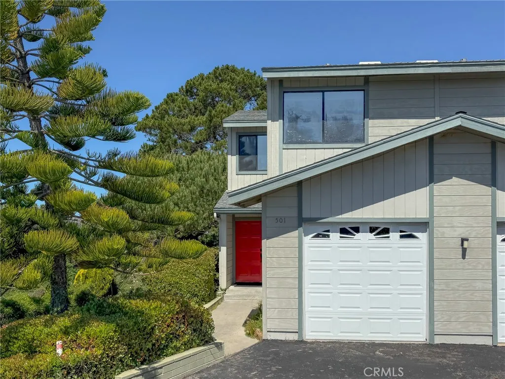 Welcome to this newly remodeled, move-in ready coastal retreat just a few blocks from the beach in San Simeon. This end-unit condo offers a versatile layout with two bedrooms and two bathrooms.