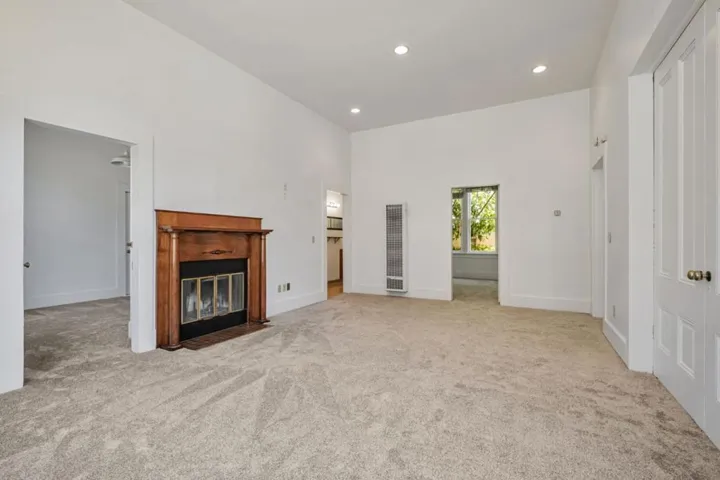 120 Maple Street, Santa Cruz, California 95060