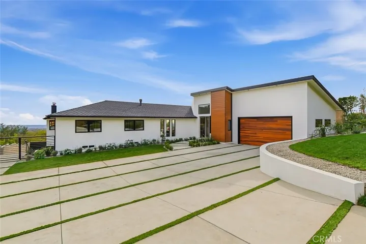 1764 E Loma Alta, Altadena, California 91001