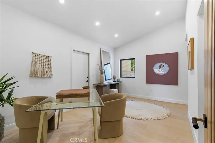 1764 E Loma Alta, Altadena, California 91001