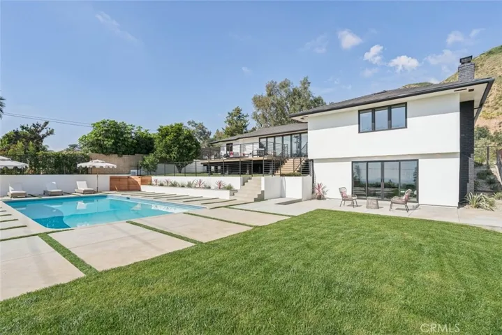 1764 E Loma Alta, Altadena, California 91001