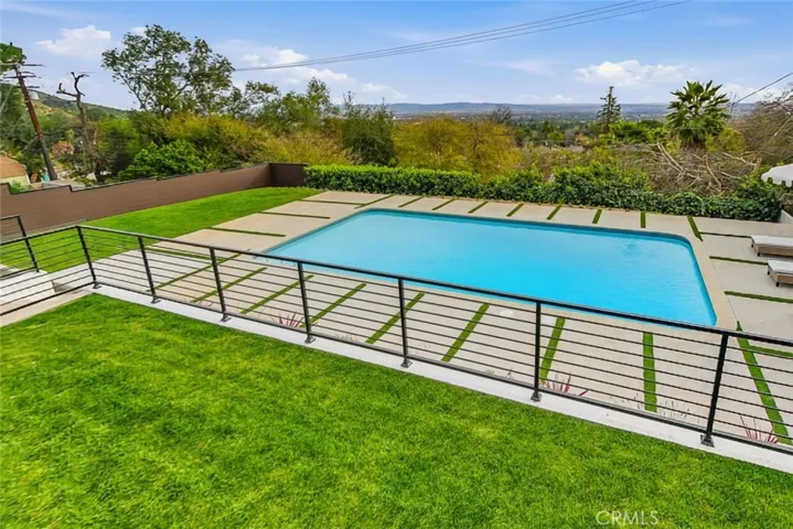 1764 E Loma Alta, Altadena, California 91001
