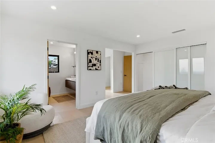 1764 E Loma Alta, Altadena, California 91001