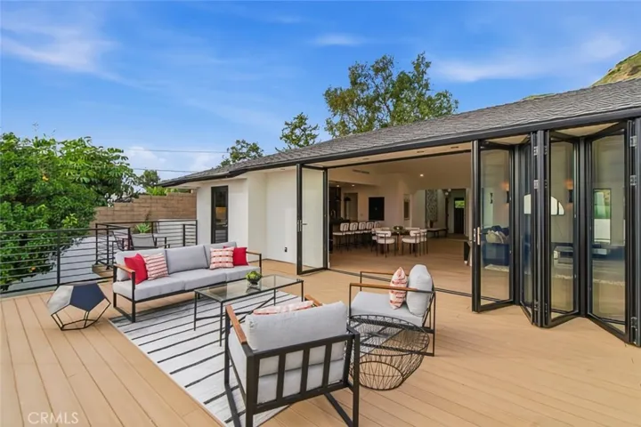 1764 E Loma Alta, Altadena, California 91001