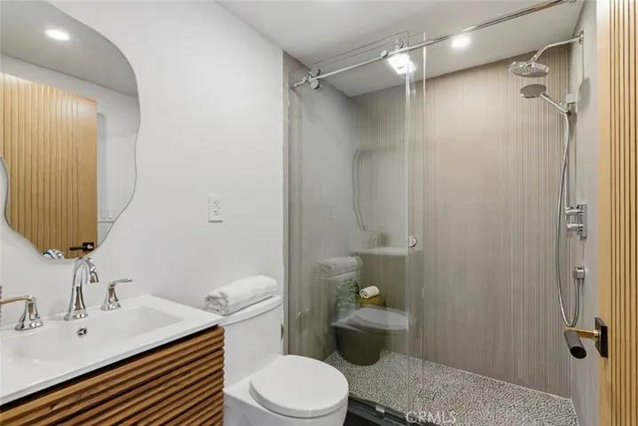 1764 E Loma Alta, Altadena, California 91001