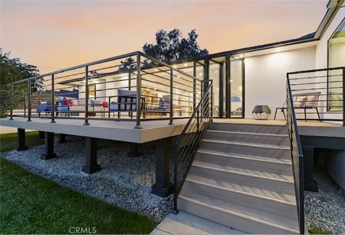 1764 E Loma Alta, Altadena, California 91001