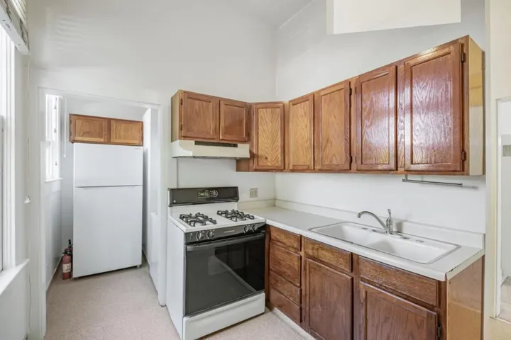 120 Maple Street, Santa Cruz, California 95060