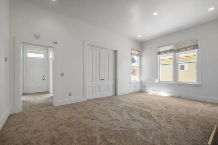 120 Maple Street, Santa Cruz, California 95060