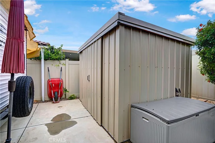 Shed