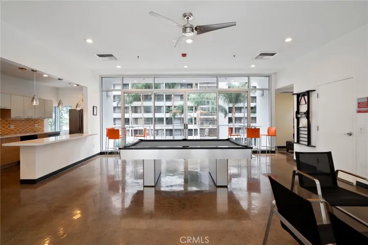 645 W 9th St #424, Los Angeles, California 90015