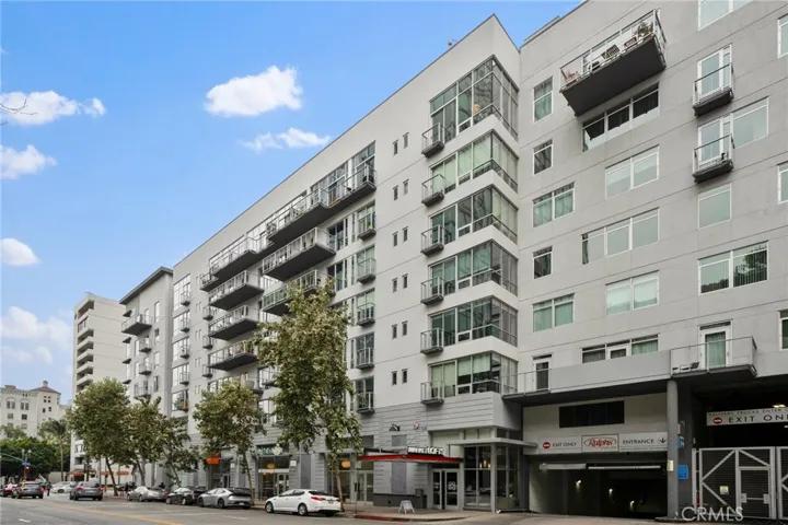 645 W 9th St #424, Los Angeles, California 90015
