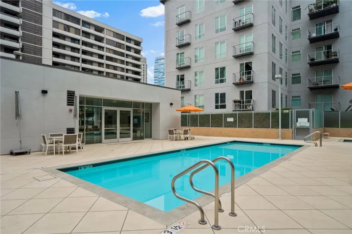 645 W 9th St #424, Los Angeles, California 90015