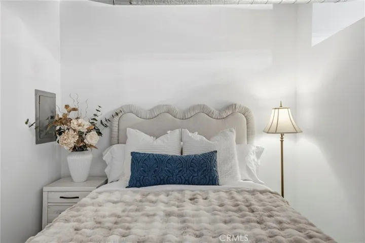 645 W 9th St #424, Los Angeles, California 90015