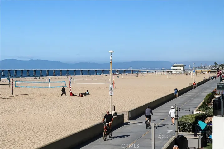 Park the car and get from beach to beach along The Strand!